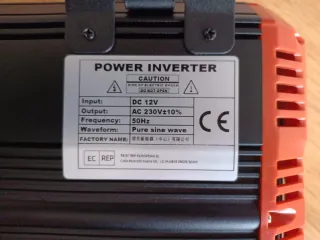 Inversor FCHAO 2000W 12V DC a 220V AC