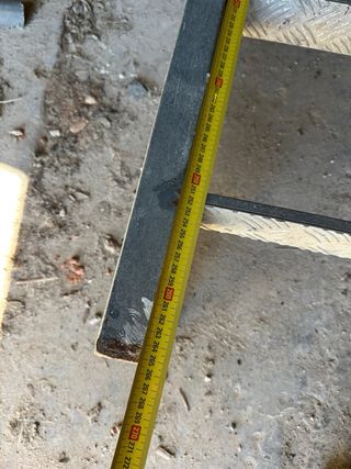 Escalera de hierro galvanizado