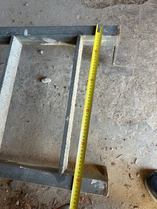 Escalera de hierro galvanizado