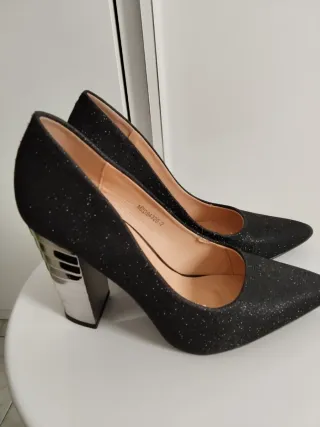 Décolleté nere tacco argento