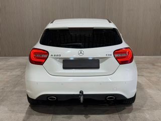 Mercedes-Benz Clase A 2015