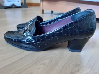 Zapatos de tacón Pitillos negros talla 40