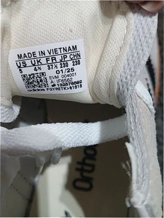 Adidas Spezial Beige/Negro Talla 37