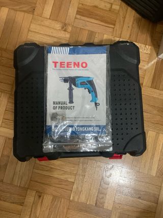 Taladro Percutor Teeno 710W con Accesorios