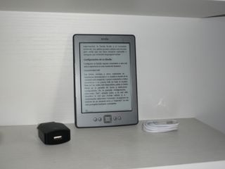 Amazon Kindle D01100 Gris