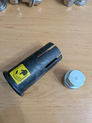 JUEGO TUERCAS ANTIRROBO LAND ROVER