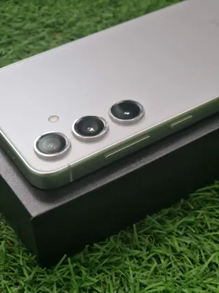 Samsung Galaxy S24 256GB 8GB RAM