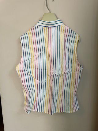 Camisa sin mangas a rayas multicolor