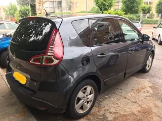 Renault Grand Scenic 2010