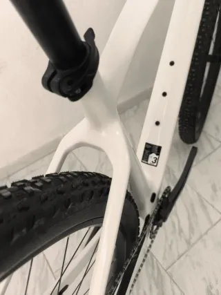 SCOTT SCALE 930 Carbono Talla M 2025