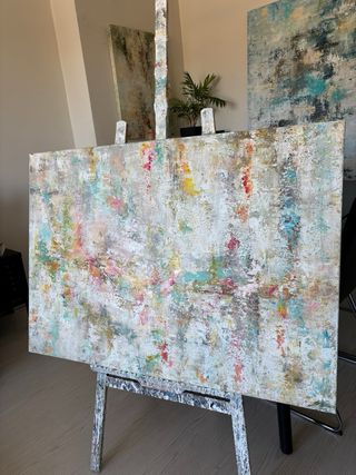 Cuadro abstracto multicolor. Pintado a mano