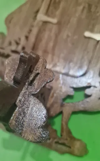 Cornice legno traforo fatta a mano