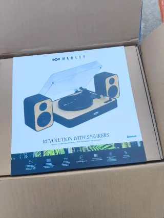 Giradischi con altoparlanti Marley