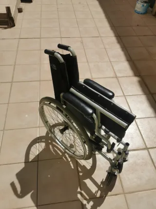 SILLA DE RUEDAS PLEGABLE