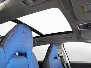 Lynk & Co 01 1.5 TD PHEV