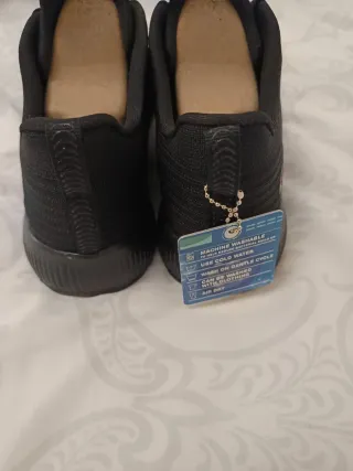 Zapatillas Skechers Bobs Negras