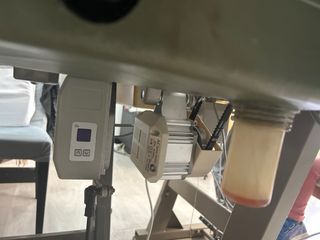 Máquina de coser industrial