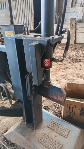 Astilladora rachadora de leña de 12 tm