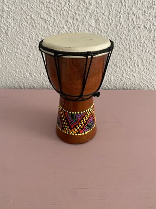 Tambor chamánico decorado
