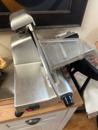 Cortadora de embutido profesional