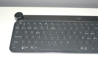 Teclado Logitech Craft Bluetooth Retroiluminado