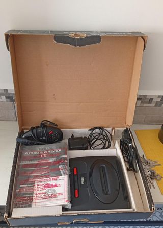 Sega Mega Drive II Consola
