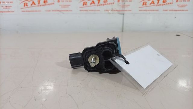 TOYOTA C-HR Hybrid Advance SENSOR DE IMPACTO