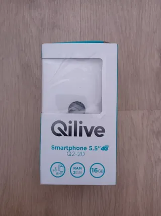 Smartphone Qilive Q2-20 4G Negro + Funda
