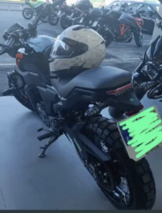 Zontes GK125 Moto Naked