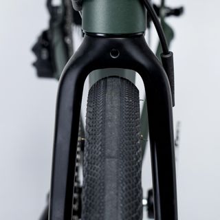 Bicicleta de gravel aluminio freno de disco monoplato 10V