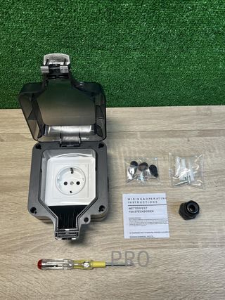 Toma exterior IP66 impermeable