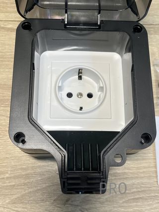 Toma exterior IP66 impermeable