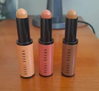 Skin corrector Bobbi Brown