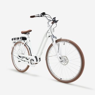 Bicicleta eléctrica urbana conectada Elops 920 E blanco