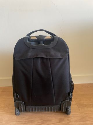 Mochila Jansport Negra con Ruedas