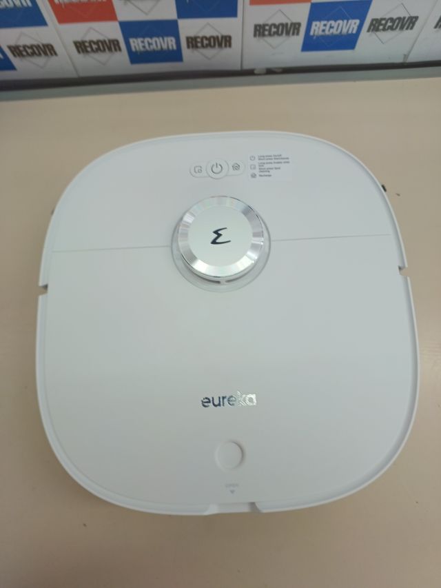 Robot aspirador 5000 Pa con autovaciado – Eureka