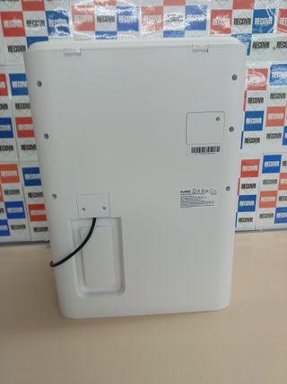 Robot aspirador 5000 Pa con autovaciado – Eureka