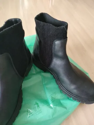 Stivaletti neri donna