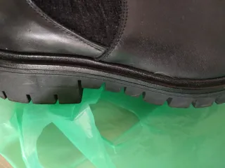 Stivaletti neri donna