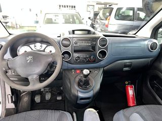 Peugeot Partner 2012