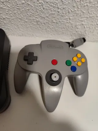 Console Nintendo 64 + Controller e Giochi