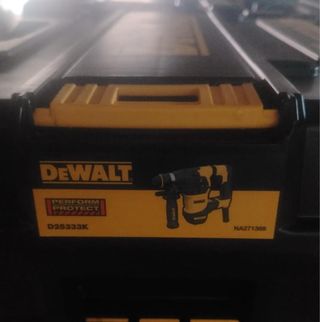 Martillo Perforador DEWALT d25333k 950w
