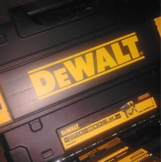 Martillo Perforador DEWALT d25333k 950w