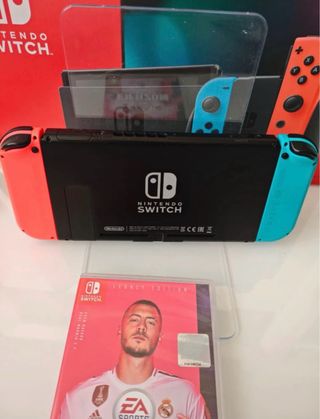 Nintendo Switch Completa + FIFA 20 + Caja