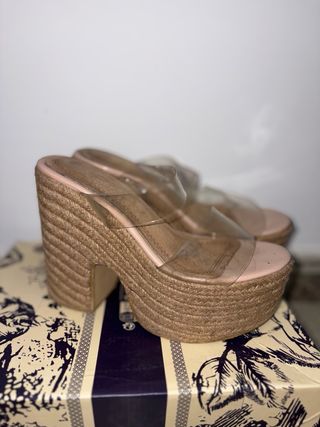 Sandalias de esparto con plataforma