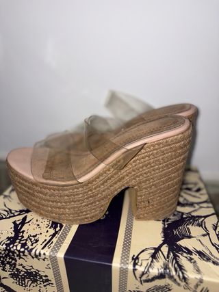 Sandalias de esparto con plataforma