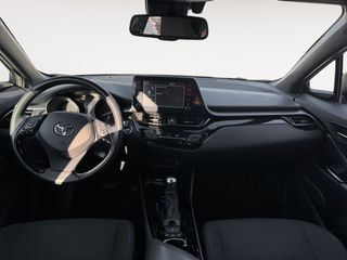 Toyota C-HR 1.8 125H Advance 90 kW (122 CV)