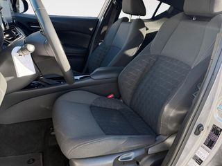 Toyota C-HR 1.8 125H Advance 90 kW (122 CV)