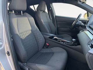 Toyota C-HR 1.8 125H Advance 90 kW (122 CV)