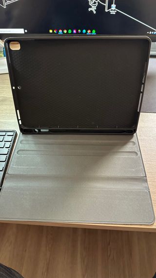 Funda con teclado iPad 9ª Gen